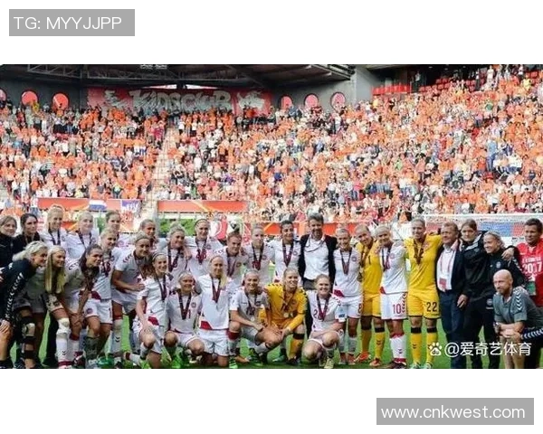 丹麦足球历史上的传奇明星球员与他们的辉煌成就回顾