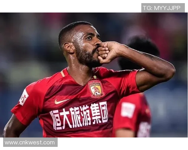 恒大外援足球明星的传奇故事与他们在中国足球的影响力分析