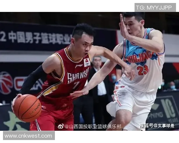 成都足球队强势领跑精英赛积分榜59分稳居第一位