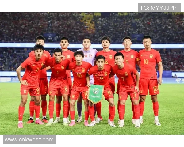 足球明星与中国篮球明星的辉煌成就与影响力对比分析