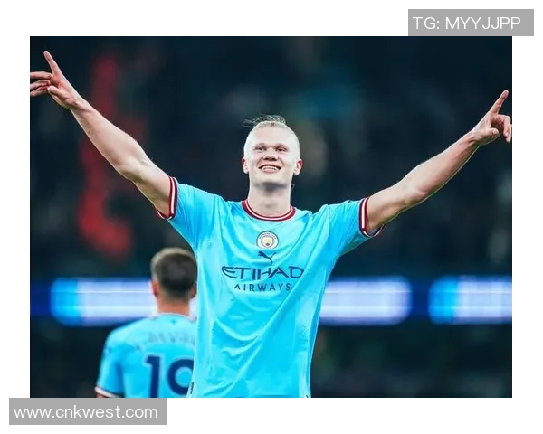 足球明星意外脱裤子瞬间曝光引发热议网友热评不断