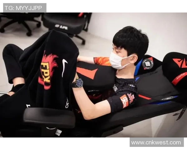 世界冠军杯特别报道：FPX的逆袭之旅